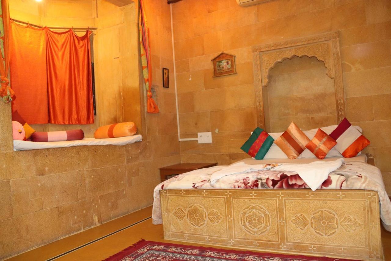 Hotel Pol Haveli Jaisalmer Extérieur photo