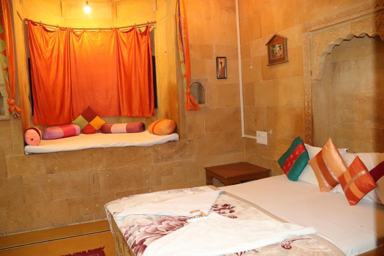 Hotel Pol Haveli Jaisalmer Extérieur photo