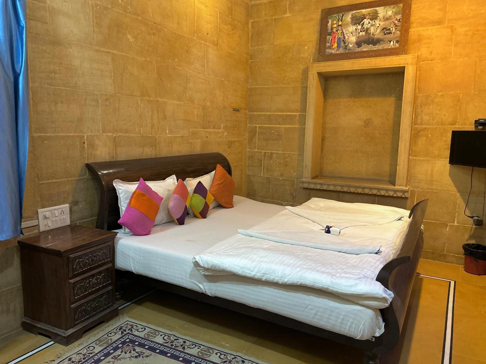 Hotel Pol Haveli Jaisalmer Extérieur photo